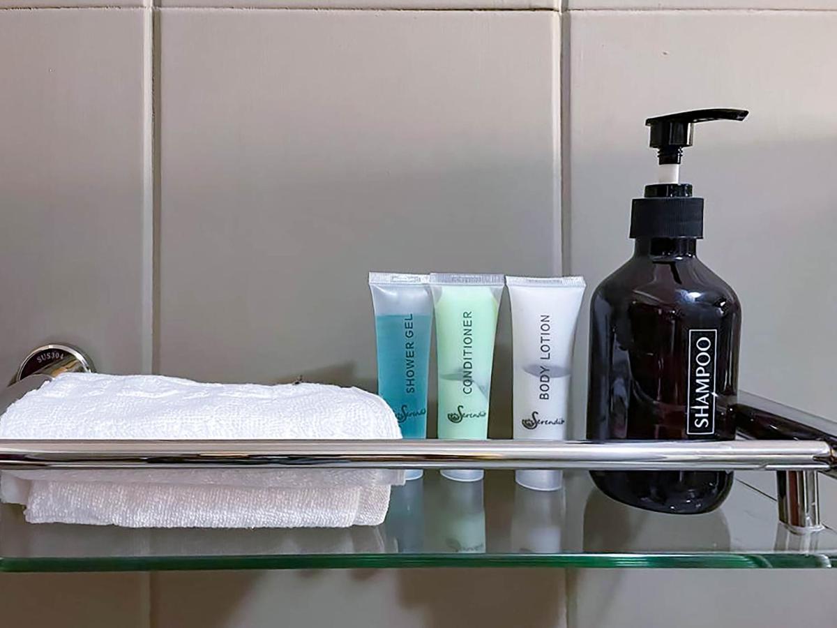 Bamboo Boutique Hotel リロングウェ エクステリア 写真