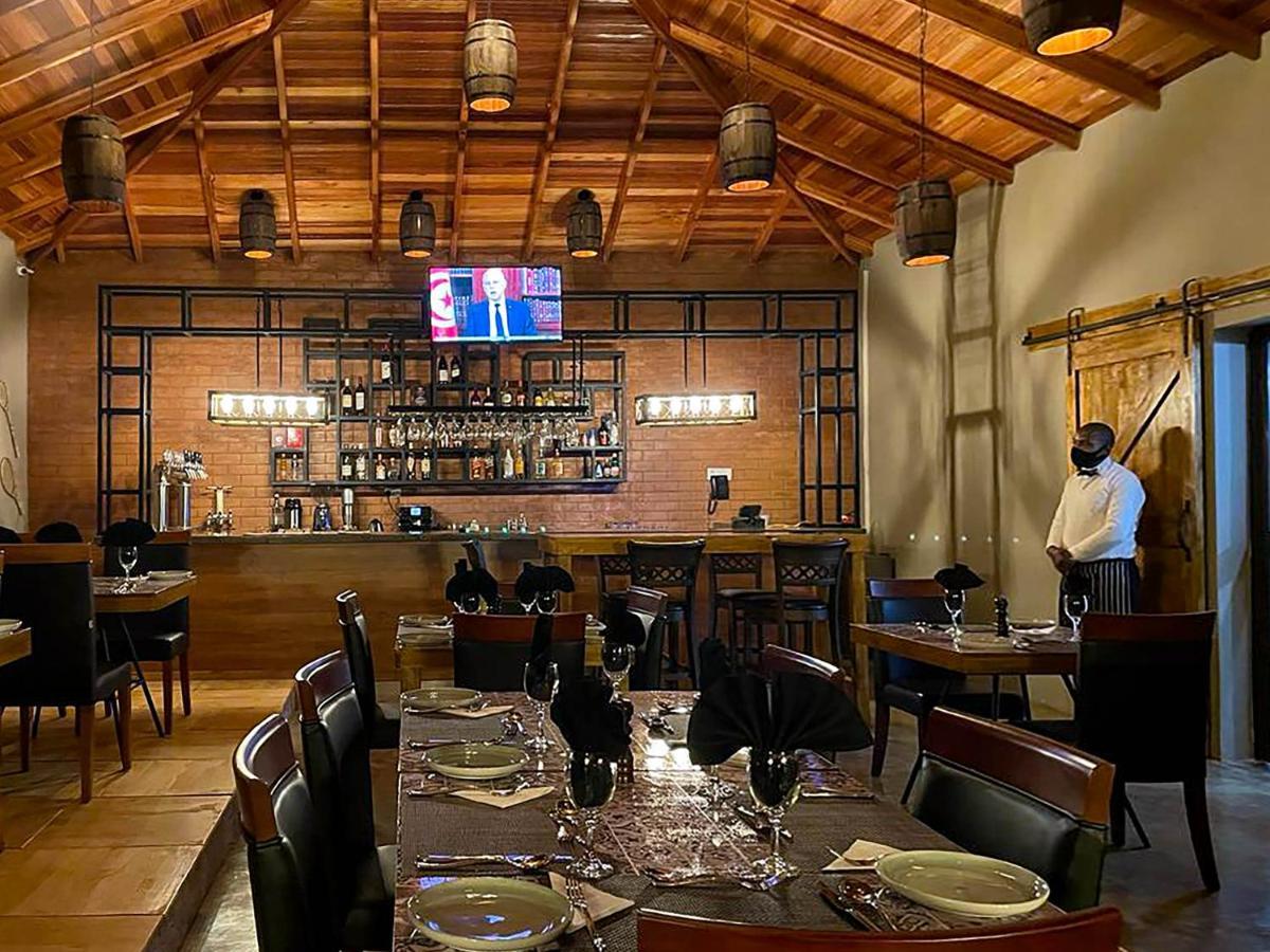 Bamboo Boutique Hotel リロングウェ エクステリア 写真